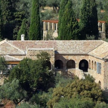 Bed and Breakfast Patrick & Joan Leigh Fermor House Kardamyli Exterior foto