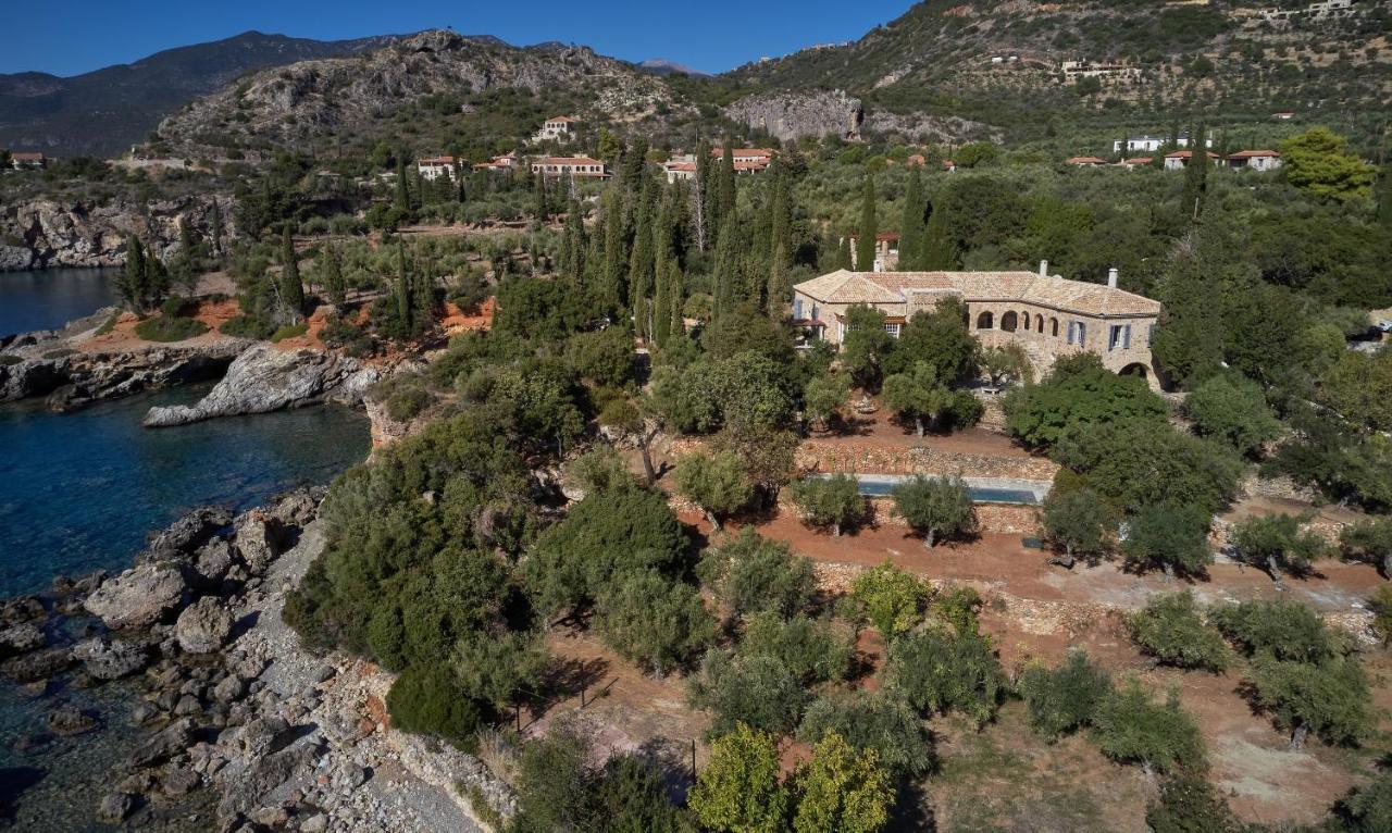 Bed and Breakfast Patrick & Joan Leigh Fermor House Kardamyli Exterior foto