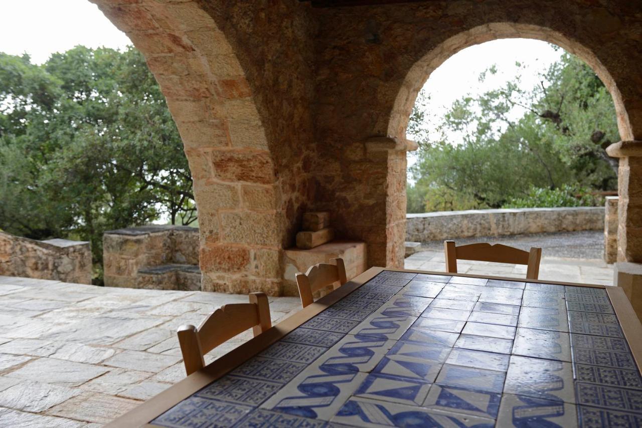 Bed and Breakfast Patrick & Joan Leigh Fermor House Kardamyli Exterior foto