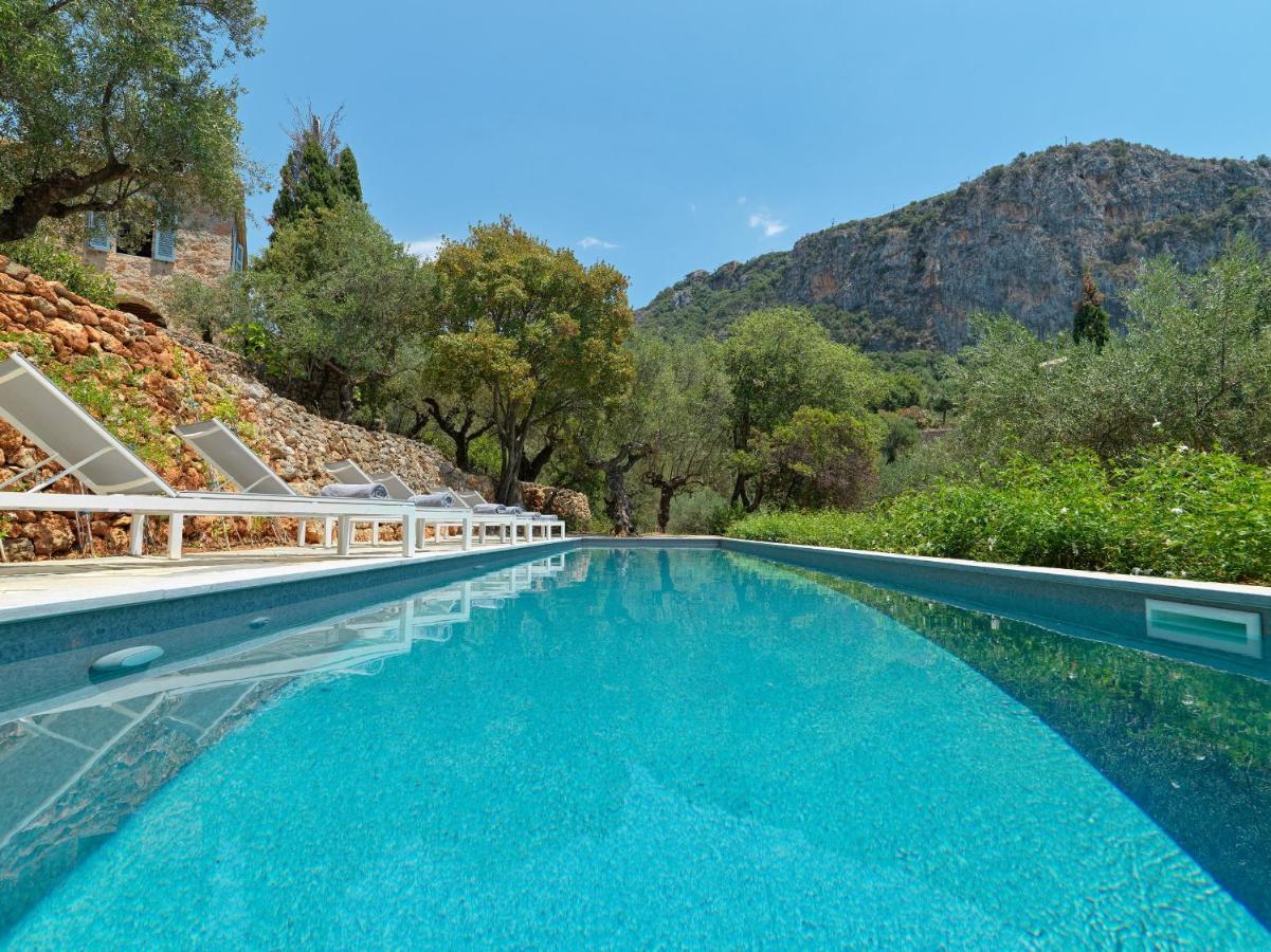 Bed and Breakfast Patrick & Joan Leigh Fermor House Kardamyli Exterior foto