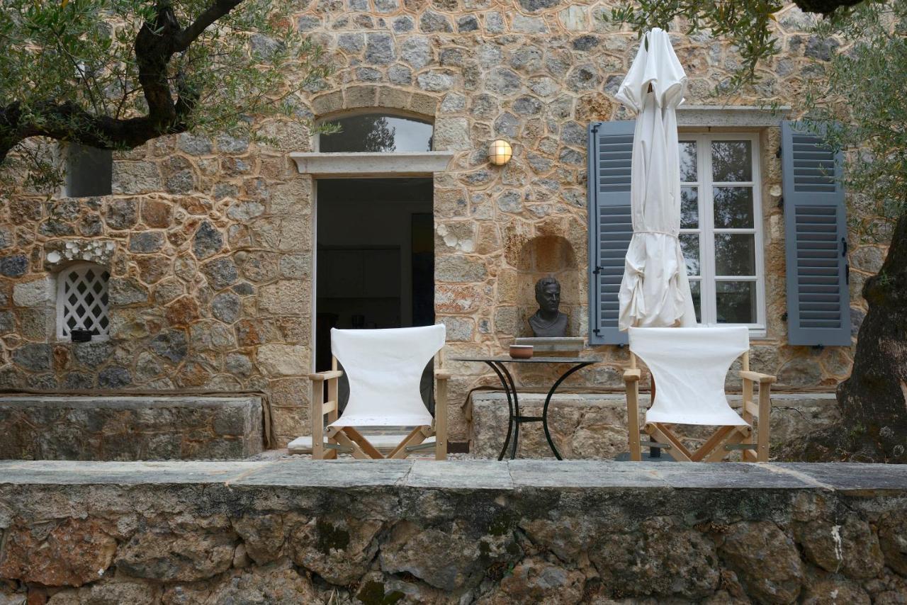 Bed and Breakfast Patrick & Joan Leigh Fermor House Kardamyli Exterior foto